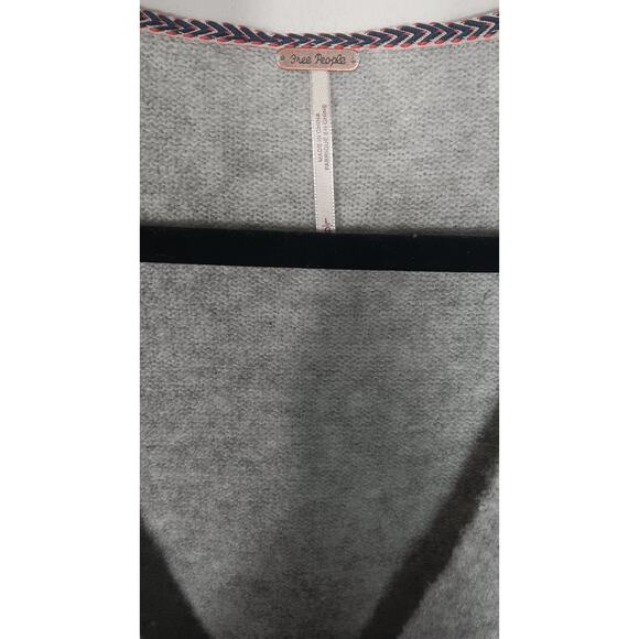 Free People Irresistible V Neck Fringe Sweater Oversized Wool Blend Lagenlook L - Picture 3 of 4